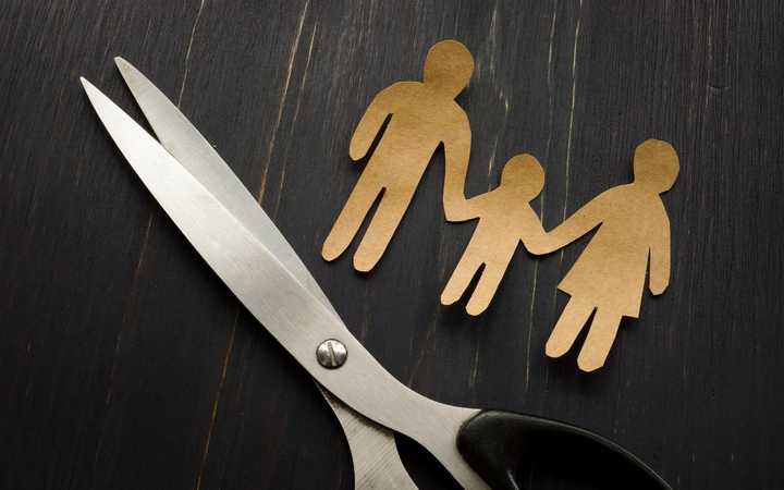 Parental alienation: when should you consult a lawyer in Ontario?