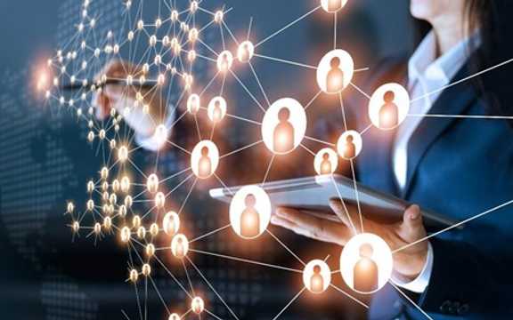 Société en nom collectif vs. société en commandite vs. société par actions : choisissez la bonne structure d’entreprise pour vos affaires commerciales!