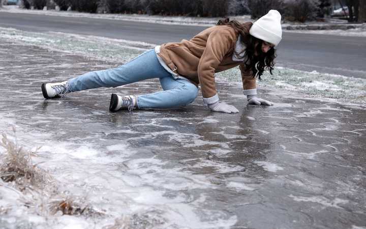 Recours pour une chute sur la glace - Dédommagements et indemnités !