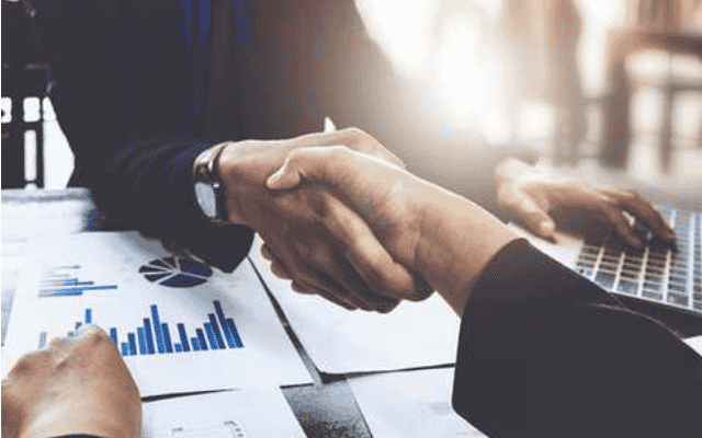 What are the main steps in buying and selling a business? Get advice from business lawyers