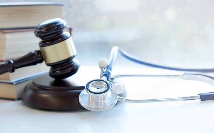 Avocat en droit de la santé et médical au Québec