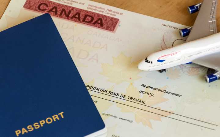 Renouvellement de permis de travail temporaire refusé : quelles sont vos options?