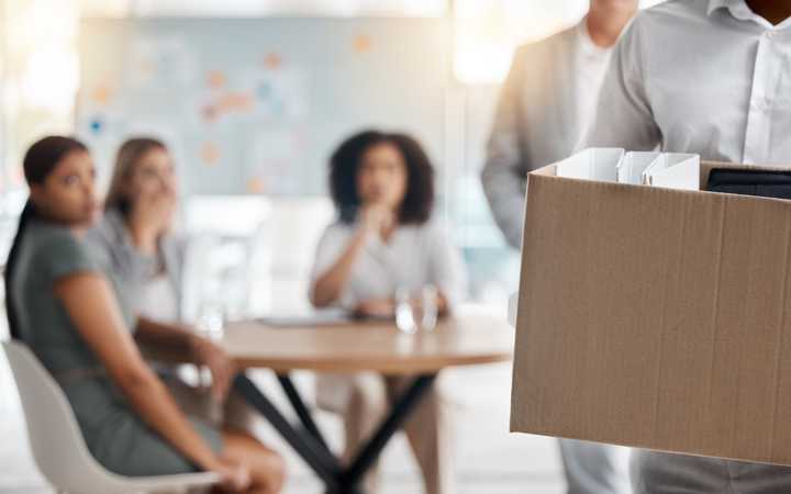 Raison pour congédier un employé? 10 motifs valables!