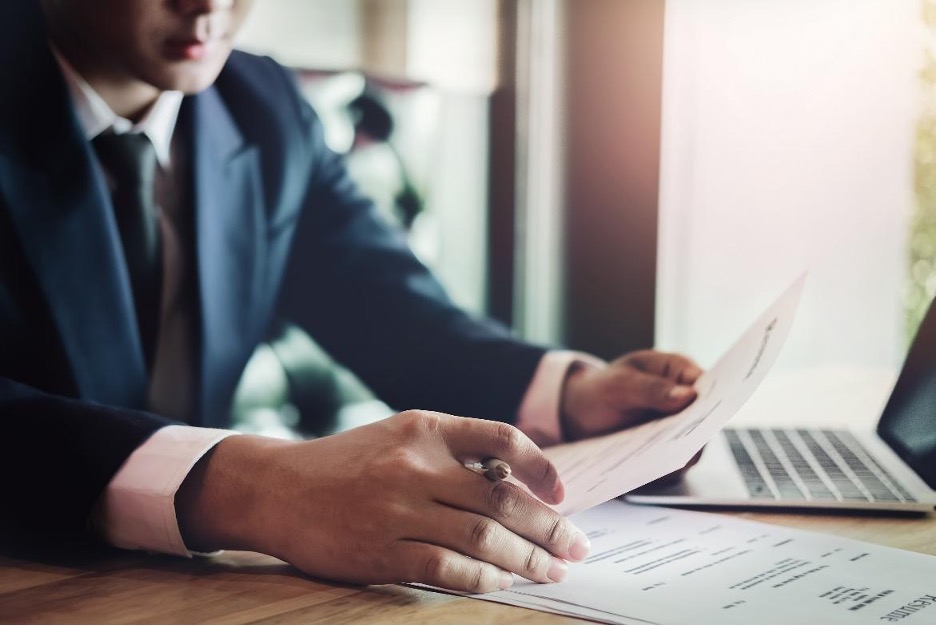 Comment fonctionnent les honoraires des avocats au Québec en 2025!