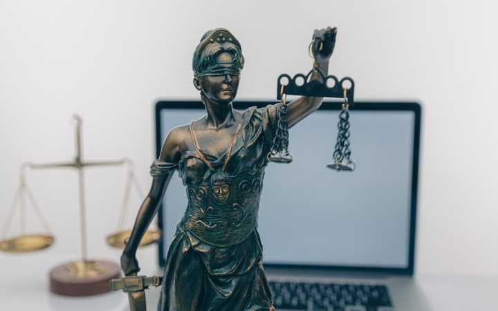 Personal Injury Lawyer - Claims and Compensation