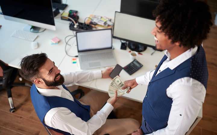 Prêt d'argent entre particuliers: comment se protéger?