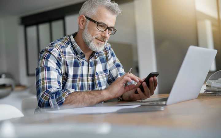 Guide 2025 des obligations fiscales pour travailleurs autonomes