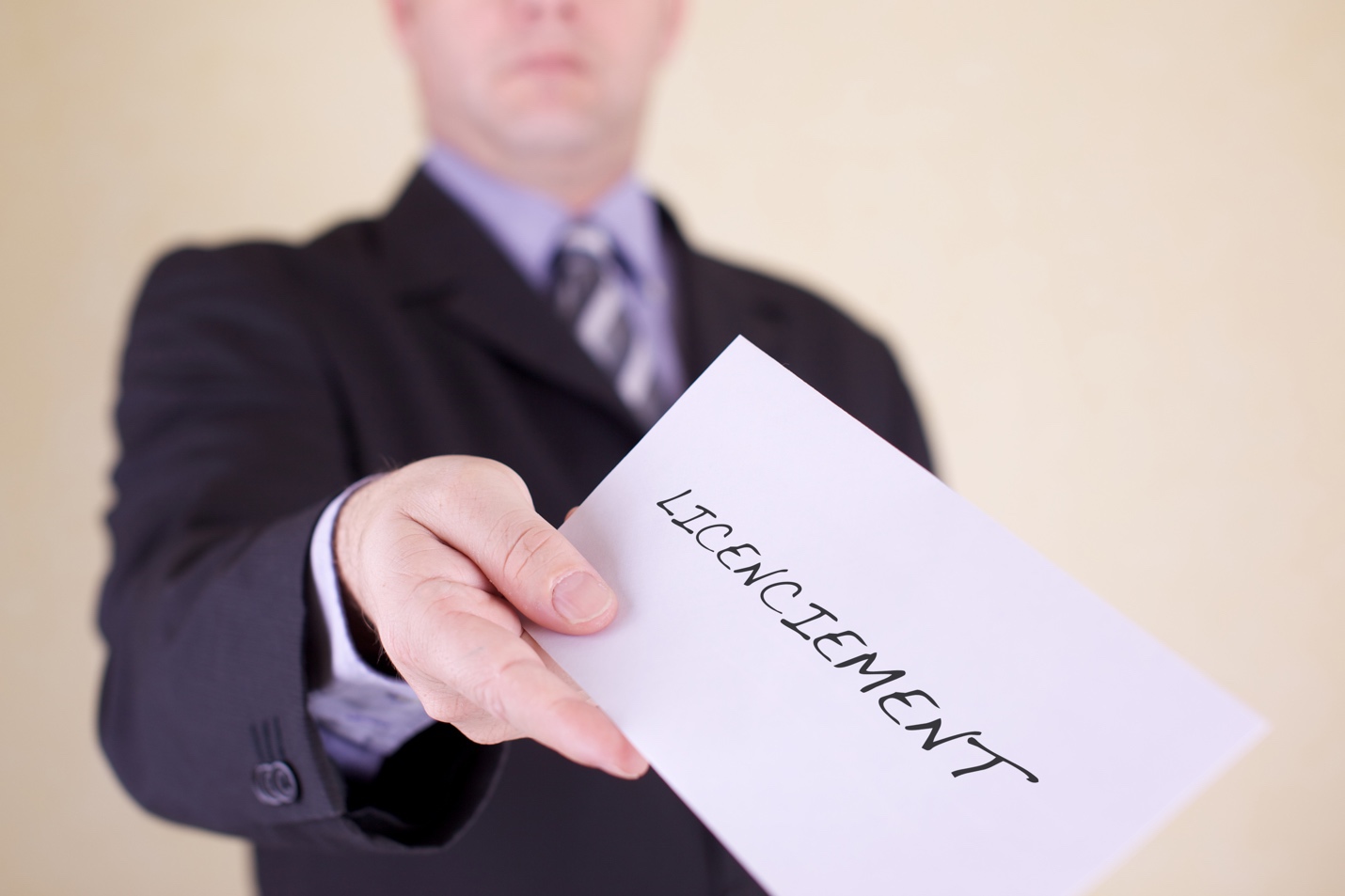 Mise à pied et licenciement : Vos droits entant que salarié