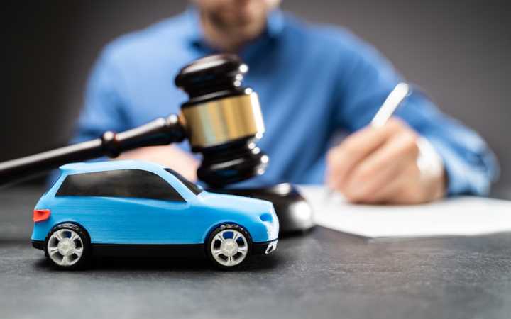 Avocat à la Commission des transports du Québec !